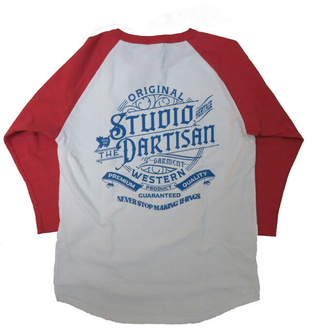 ดัลชิซาน STUDIO D'ARTISAN เสื้อยืดแขนยาว 7 ส่วนตัดกลม ลายพิมพ์ "STUDIO DARTISAN" 8162B