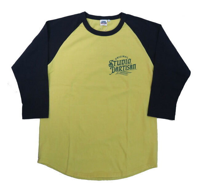 ดัลชิซาน STUDIO D'ARTISAN เสื้อยืดแขนยาว 7 ส่วนตัดกลม ลายพิมพ์ "STUDIO DARTISAN" 8162B