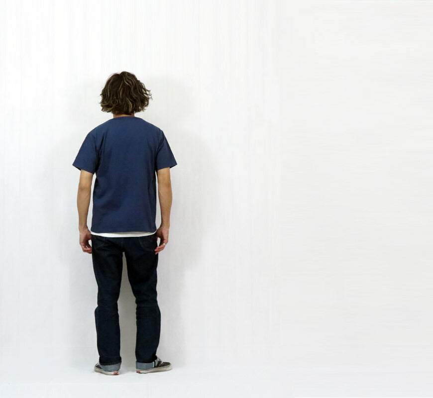 ダルチザン ステュディオ・ダ・ルチザン STUDIO D'ARTISAN เสื้อยืดแขนสั้นตัวถัง US พิมพ์ลาย "CHIEF MATE" 8182A