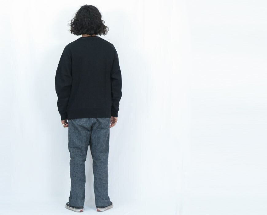 JELADO เจลาดอ เสื้อสเวตเตอร์แขนยาว คอวี สีดำ AB82251-24AW