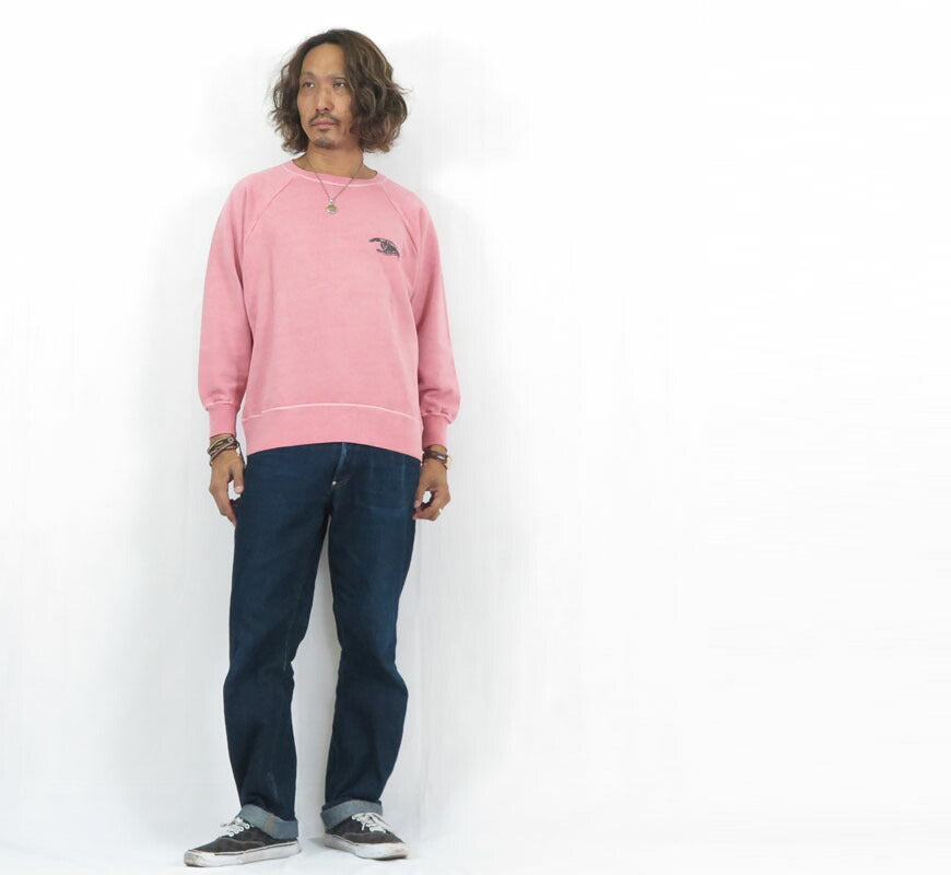 バーンズ BARNS เสื้อสเวตเตอร์ G.O.A.T. สแล็บ แขนแร็กแลนพิมพ์ลาย "TRUE VALUE" BR-25414