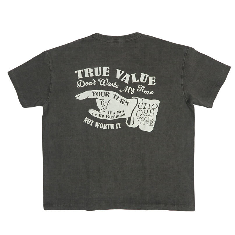 BARNS BARNS เสื้อยืดแขนสั้นถักแบบแขวน G.O.A.T. ย้อมสีพิกเมนต์ เสื้อยืดพิมพ์ลาย "TRUE VALUE" รุ่น BR-26154【คอลเลกชันฤดูใบไม้ผลิ-ฤดูร้อน 2026】