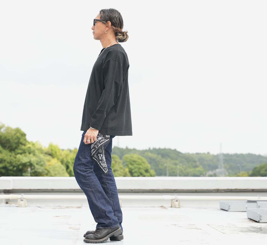 バーンズ BARNS 長袖 BIG COZUN CONCHO L/S TEE コンチョボタン 無地 Ｔシャツ  BR-26317 【2026年秋冬新作】
