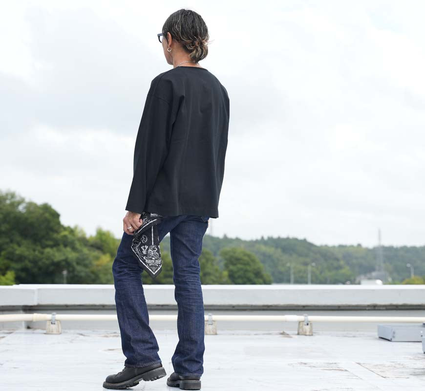 バーンズ BARNS 長袖 BIG COZUN CONCHO L/S TEE コンチョボタン 無地 Ｔシャツ  BR-26317 【2026年秋冬新作】