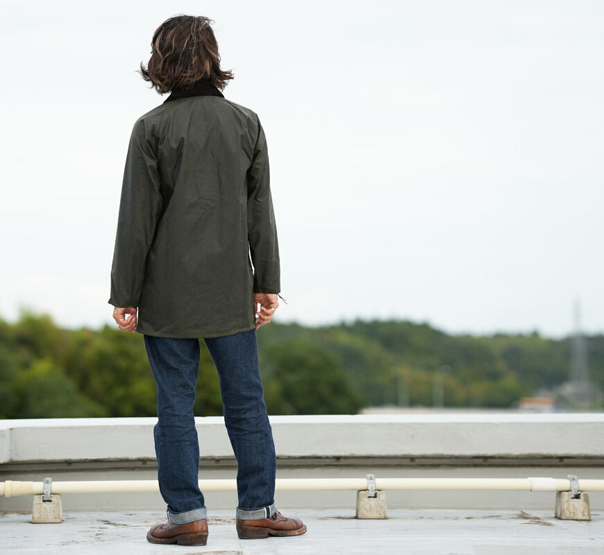 Barbour バブアー BEAUFORT Wachsbaumwolljacke Regular Fit MWX0017