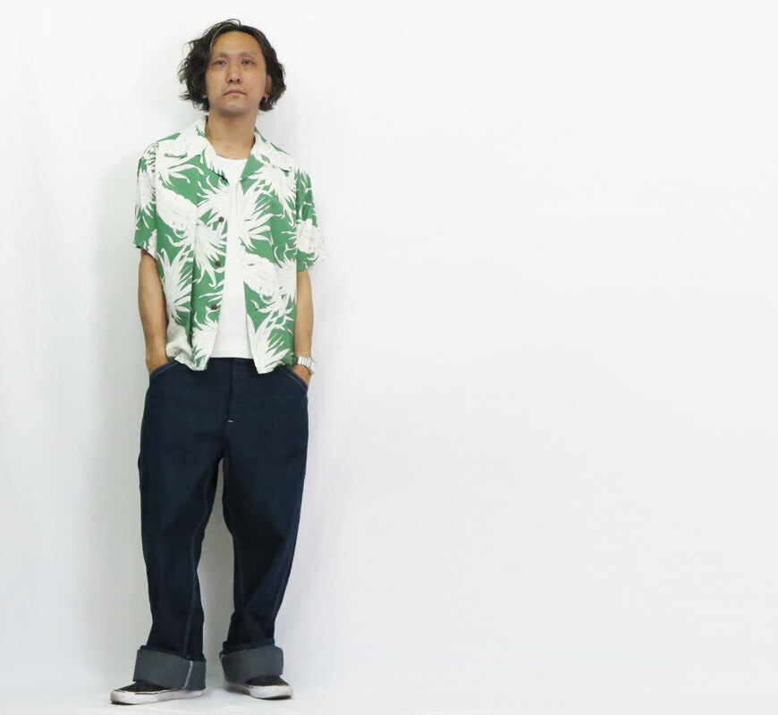 サンサーフ SUN SURF เสื้อฮาวายแขนสั้นผ้าเรยอนซาตินลาย "ISLAND PINEAPPLE" HALE HAWAII, ROYAL HAWAIIAN SS39413