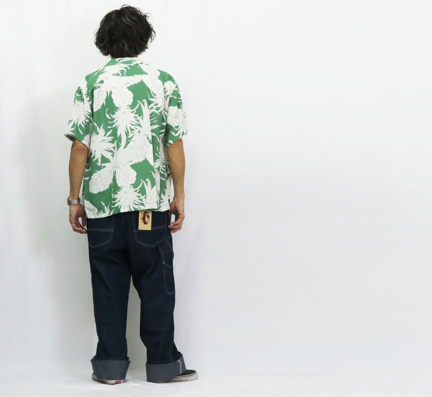 サンサーフ SUN SURF เสื้อฮาวายแขนสั้นผ้าเรยอนซาตินลาย "ISLAND PINEAPPLE" HALE HAWAII, ROYAL HAWAIIAN SS39413