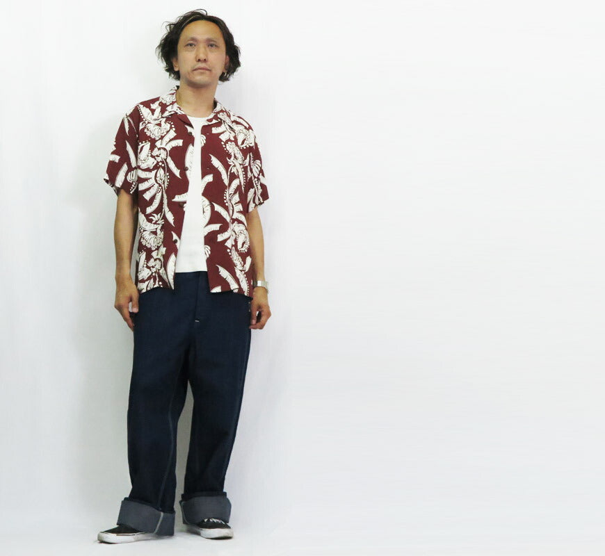 サンサーフ SUN SURF เสื้อฮาวายแขนสั้นผ้าเรยอนซาตินลาย "HONEYSUCKLE" HALE HAWAII, ROYAL HAWAIIAN SS39413