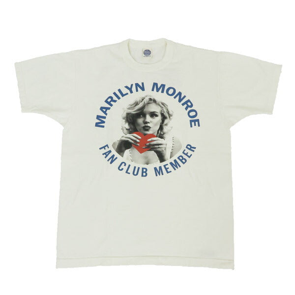 トイズマッコイ TOYSMcCOY เสื้อยืดคอกลมแขนสั้น MARILYN MONROE TEE FAN CLUB MEMBER มาริลิน มอนโร tmc2513
