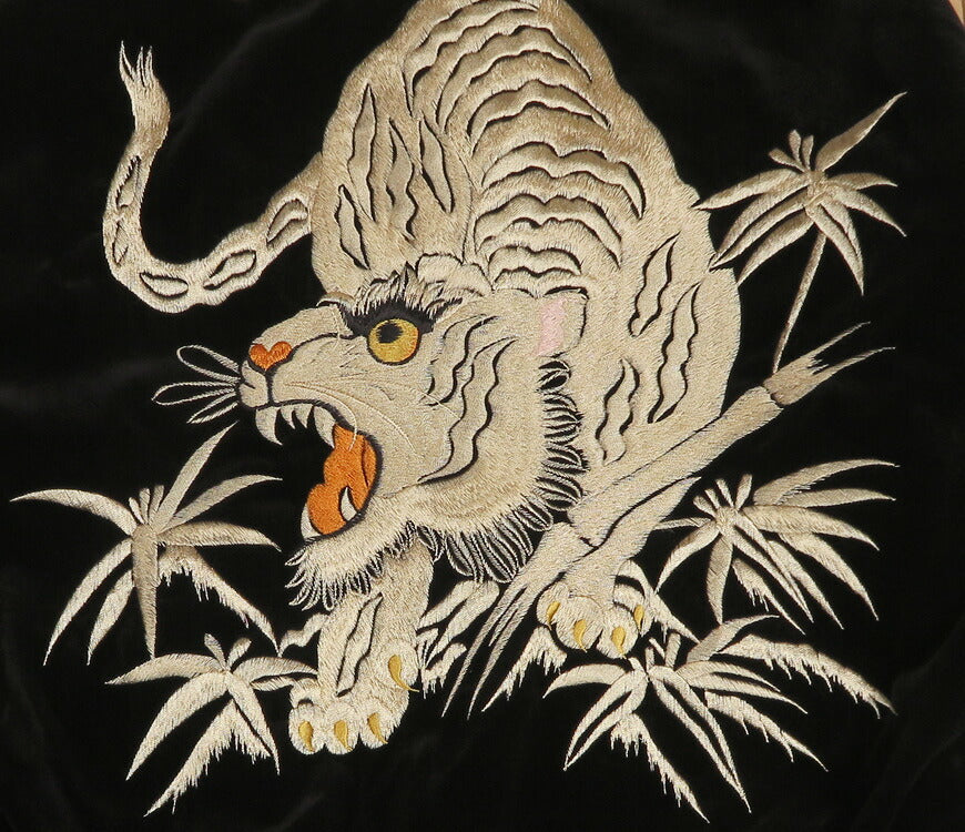 テーラー東洋 テイラー東洋 Tailor Toyo 2TONE ベロア × サテン スカジャン WHITE TIGER × GOLD DRAGON ジャケット TT15975-119 【2026年秋冬新作】