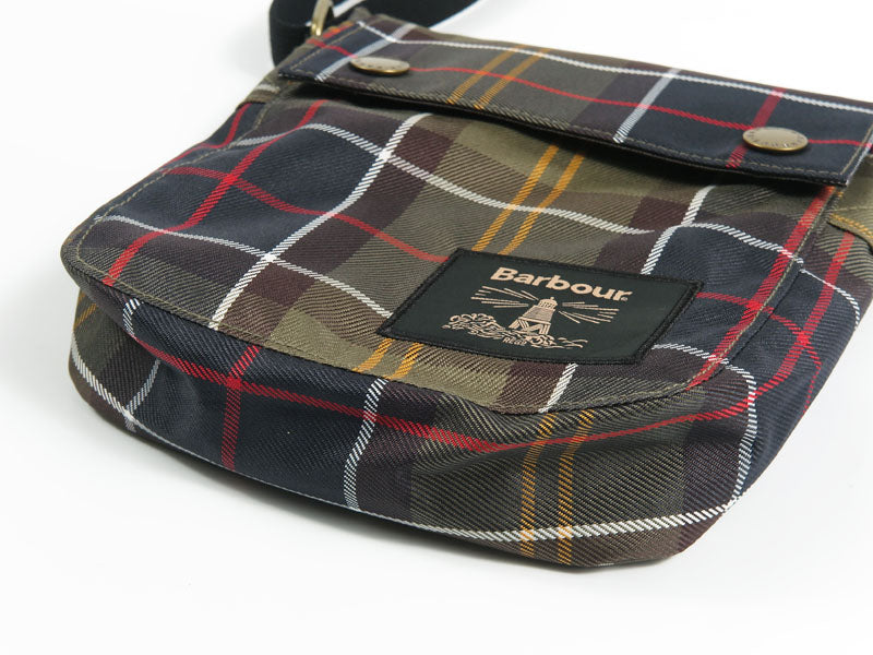 Barbour バブアー Torridonタータン クロスボディバッグ クロスバッグ サブバッグ バーブァー バブワー UBA0753【2026年秋冬新作】